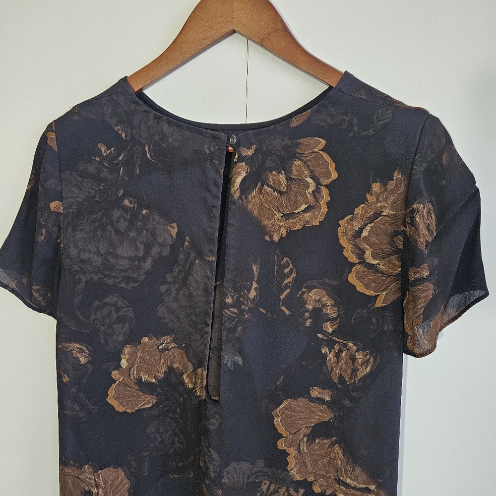 WILFRED 100% Silk Short Sleeve Blouse Size Small Aritzia - Picture 6 of 9